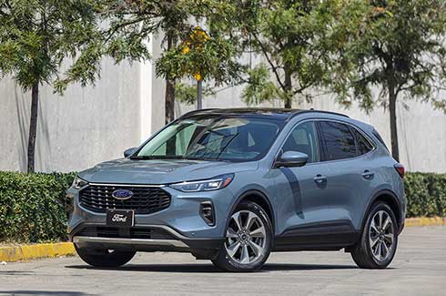 Ecológica Camioneta SUV Híbrida Cero Emisiones Ford Escape 2025